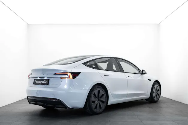 Tesla Model 3 NEW Long Range Dual Motor AWD