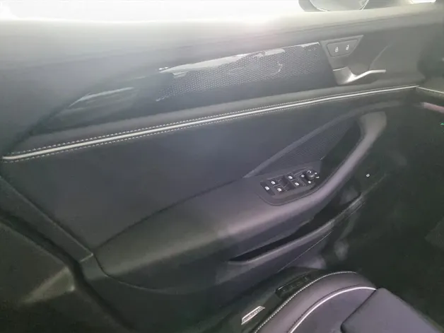 VW Passat Variant 1.5 TSI evo2 PHEV Business