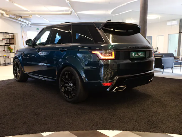 Land Rover Range Rover Sport D250 3.0D I6 HSE Dynamic SVO Premium Palette Green | Meridian Surround Sound | Sitzkühlung & Sitzheizung |