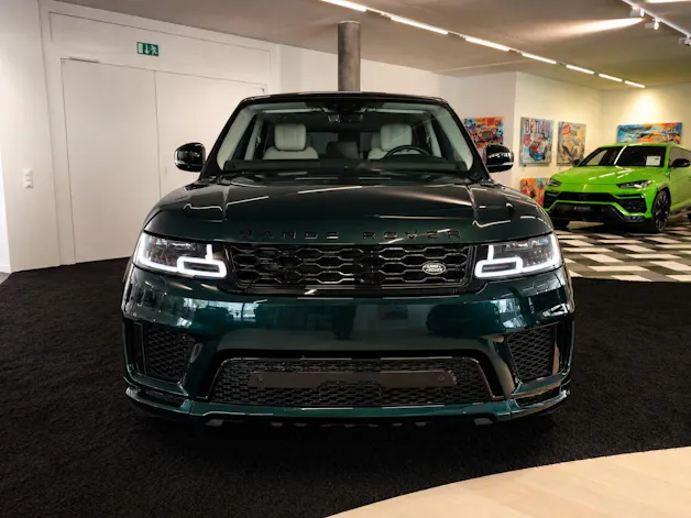 Land Rover Range Rover Sport D250 3.0D I6 HSE Dynamic SVO Premium Palette Green | Meridian Surround Sound | Sitzkühlung & Sitzheizung |