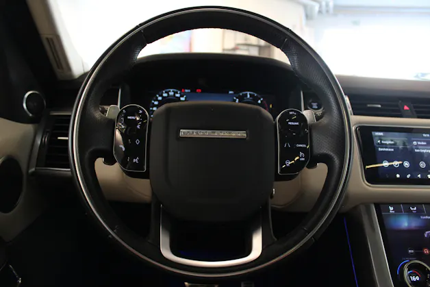 Land Rover Range Rover Sport D250 3.0D I6 HSE Dynamic SVO Premium Palette Green | Meridian Surround Sound | Sitzkühlung & Sitzheizung |