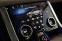 Land Rover Range Rover Sport D250 3.0D I6 HSE Dynamic SVO Premium Palette Green | Meridian Surround Sound | Sitzkühlung & Sitzheizung |