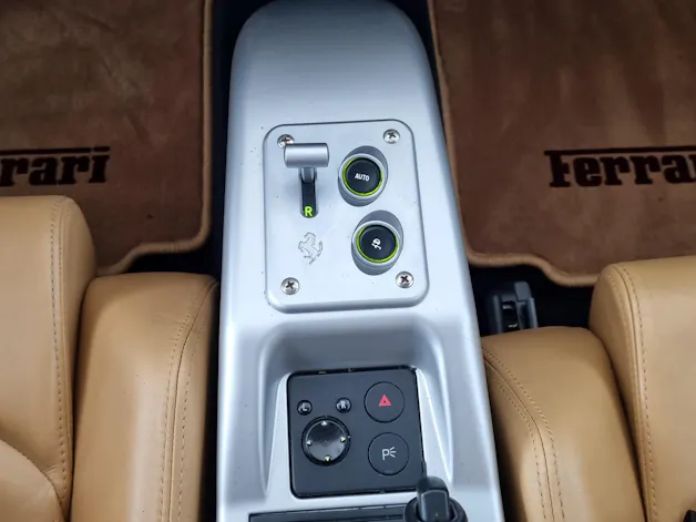 FERRARI F360 MODENA
