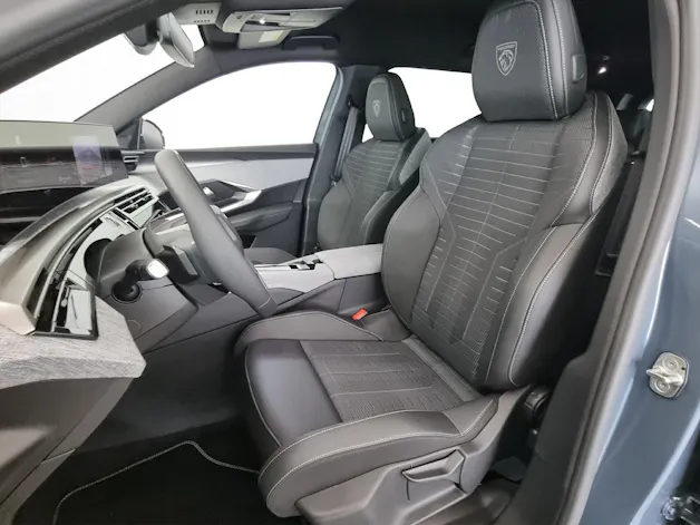 PEUGEOT 5008 145 Hybrid GT 7-Plätzer
