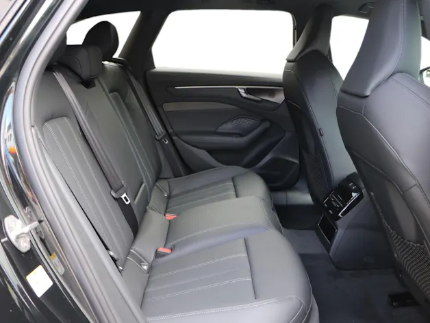 AUDI A6 Avant e-hybrid quattro 220 kW S tronic