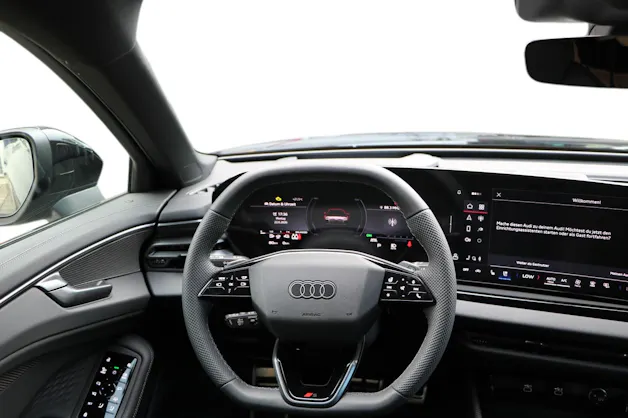 AUDI A6 Avant e-hybrid quattro 220 kW S tronic