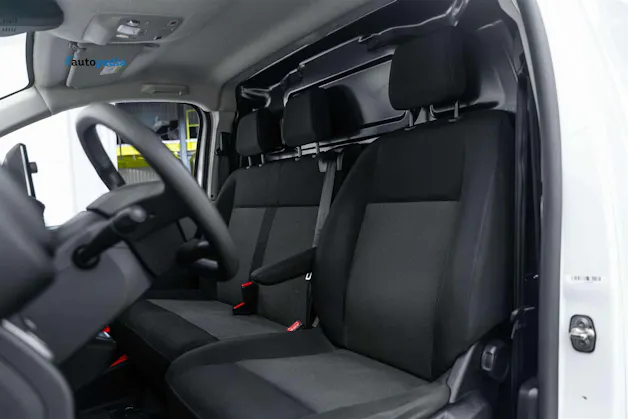 FIAT FIAT Scudo 2.0 BlueHDi L3 3-Plätzer EAT-Automat