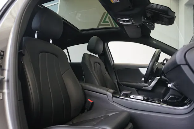 MERCEDES-BENZ A 250 Progressive 4Matic