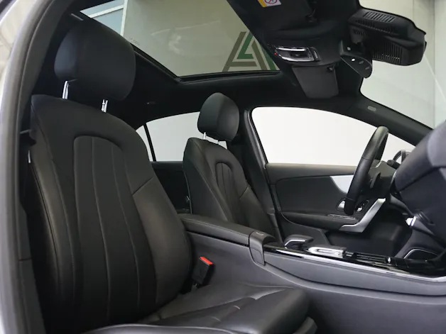 MERCEDES-BENZ A 250 Progressive 4Matic