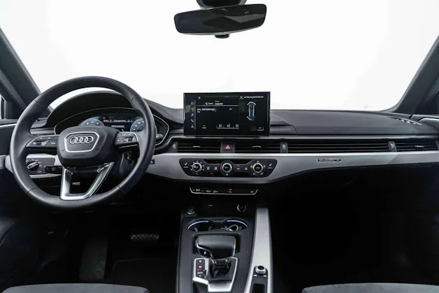 AUDI A4 Avant 45 TFSI S line S-tronic quattro