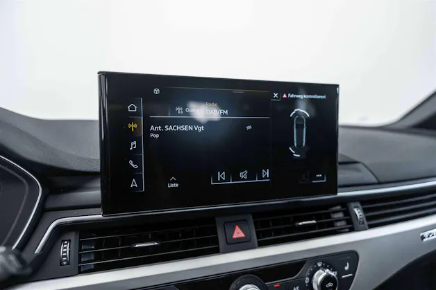 AUDI A4 Avant 45 TFSI S line S-tronic quattro