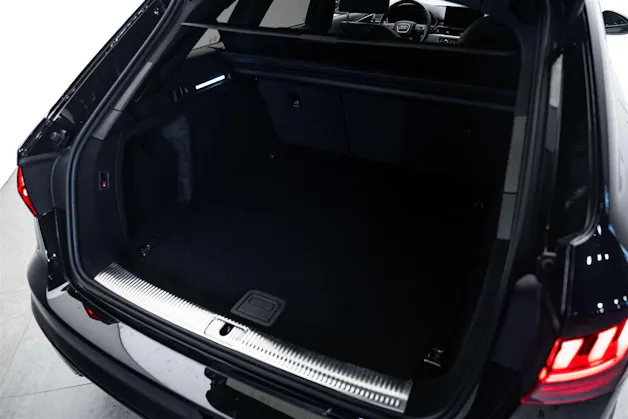 AUDI A4 Avant 45 TFSI S line S-tronic quattro