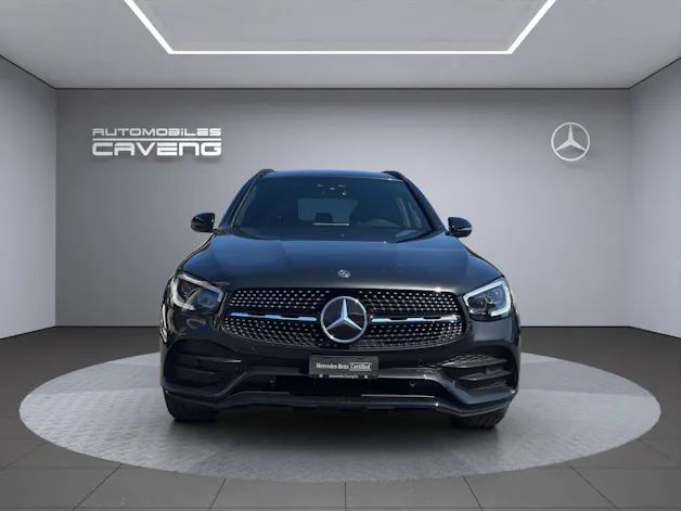 MERCEDES-BENZ GLC 200 AMG Line 4Matic 9G-Tronic