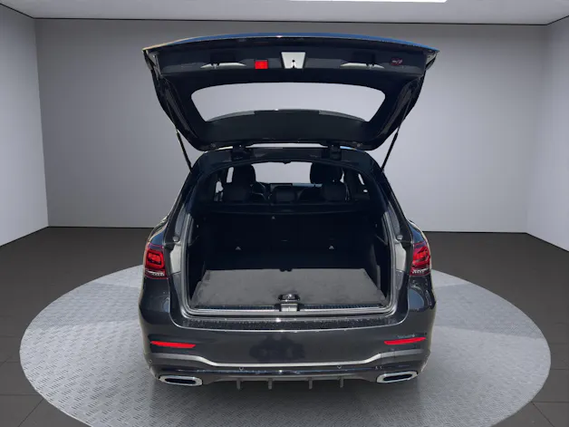 MERCEDES-BENZ GLC 200 AMG Line 4Matic 9G-Tronic