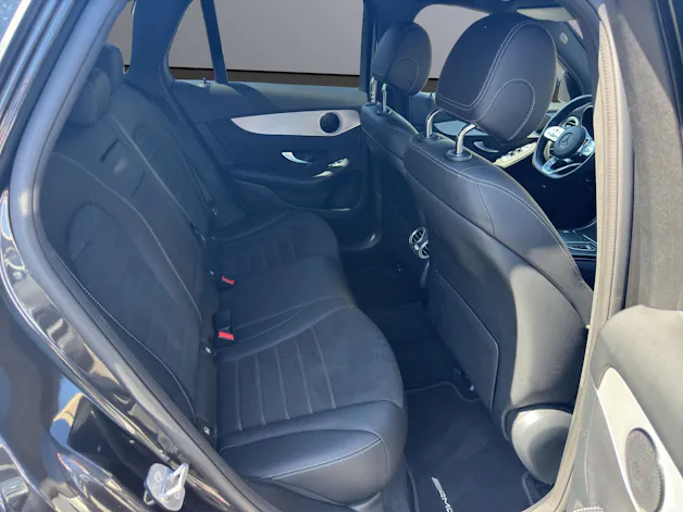 MERCEDES-BENZ GLC 200 AMG Line 4Matic 9G-Tronic