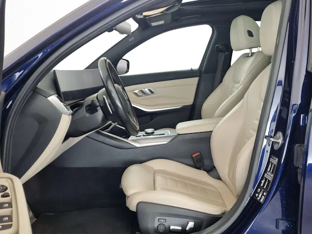 BMW 330i xDrive Touring M-Sport