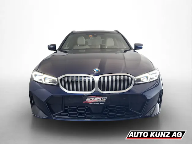 BMW 330i xDrive Touring M-Sport
