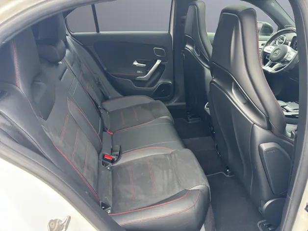 MERCEDES-BENZ A 35 AMG 4Matic Speedshift