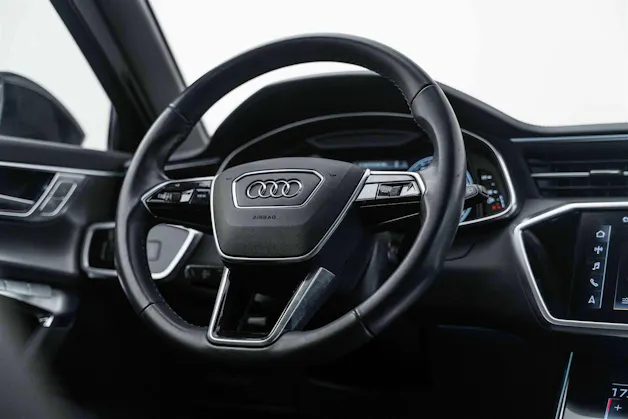 AUDI A6 Avant 45 TFSI Sport S-tronic quattro
