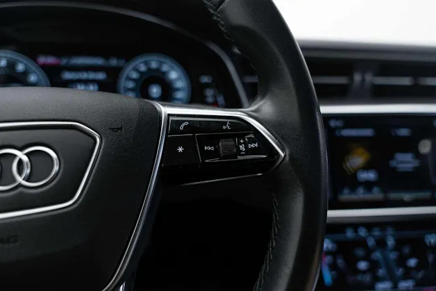 AUDI A6 Avant 45 TFSI Sport S-tronic quattro
