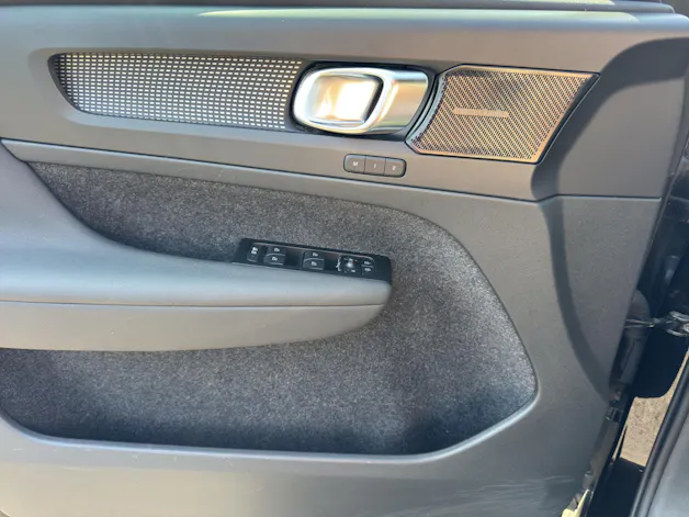 VOLVO XC40 T4 TwE R-Design DCT