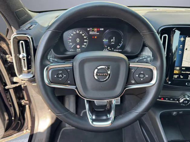 VOLVO XC40 T4 TwE R-Design DCT