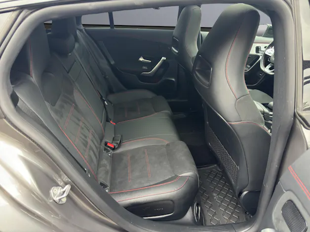 MERCEDES-BENZ CLA Shooting Brake 250 4Matic 7G-DCT AMG Line