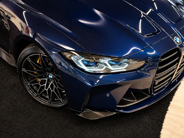 BMW M4 Coupé Competition Carbon Paket Innen & Aussen | Keramik Bremsen | Laserlicht | M Driver`s Package |