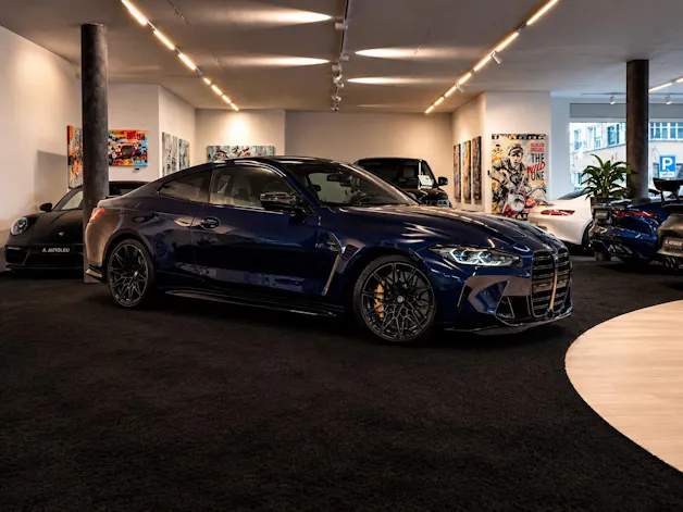 BMW M4 Coupé Competition Carbon Paket Innen & Aussen | Keramik Bremsen | Laserlicht | M Driver`s Package |