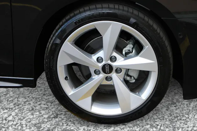 AUDI A3 Sportback TFSI 110 kW S line S tronic