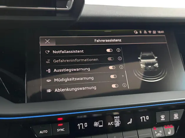 AUDI A3 Sportback TFSI 110 kW S line S tronic
