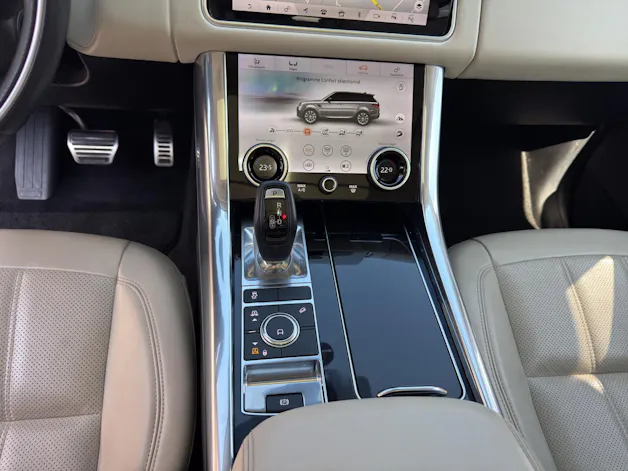 Land Rover Range Rover Sport P400 3.0 I6 MHEV HSE Dynamic Automatic