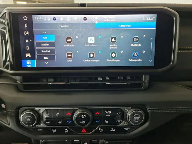 JEEP Wrangler Unl. 2.0 Sahara Facelift