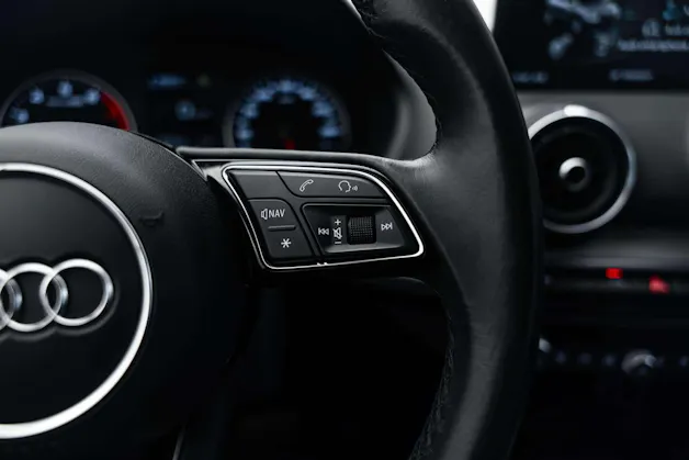 AUDI AUDI Q2 35 TFSI advanced S-tronic