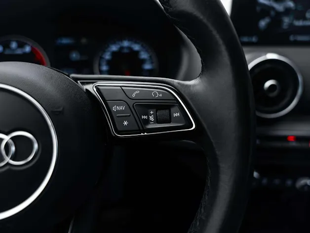 AUDI AUDI Q2 35 TFSI advanced S-tronic