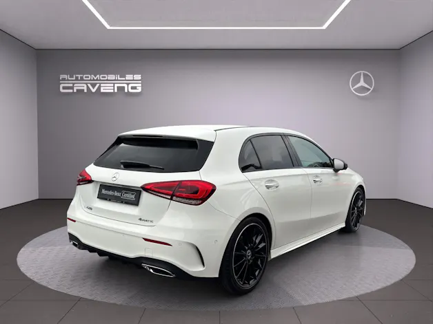 MERCEDES-BENZ A 220 AMG Line 7G-DCT 4Matic