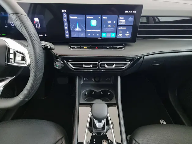 MG MG HS 1.5 T PHEV Luxury