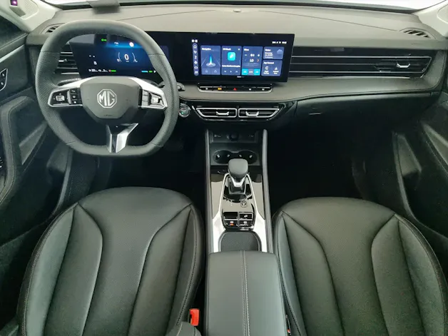 MG MG HS 1.5 T PHEV Luxury