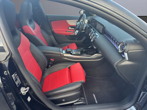 MERCEDES-BENZ CLA Shooting Brake 35 AMG 4Matic 7G-DCT