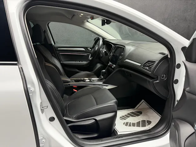 RENAULT Mégane Grandtour 1.3 16V Turbo Techno EDC