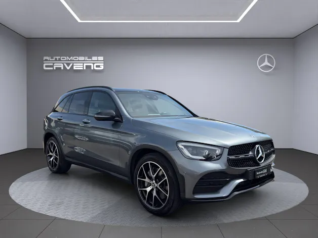 MERCEDES-BENZ GLC 300 AMG Line 4Matic 9G-Tronic