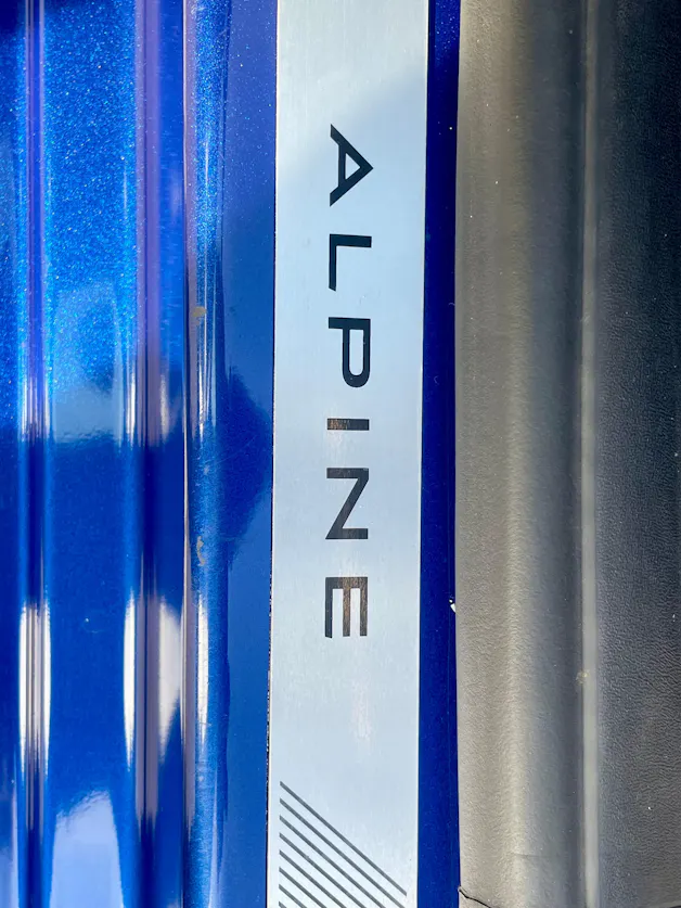 RENAULT Clio 1.6 E-Tech Esprit Alpine 143 PS Automat mit Abstandsregeltempomat und AHK!!