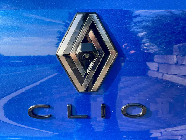 RENAULT Clio 1.6 E-Tech Esprit Alpine 143 PS Automat mit Abstandsregeltempomat und AHK!!