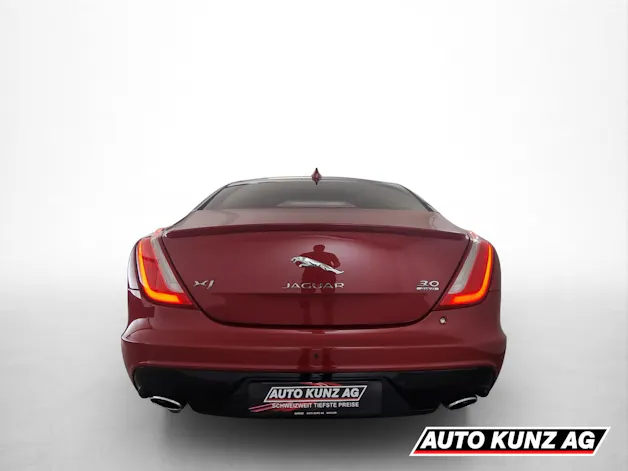 Jaguar XJ R-Sport 3.0 V6 AWD