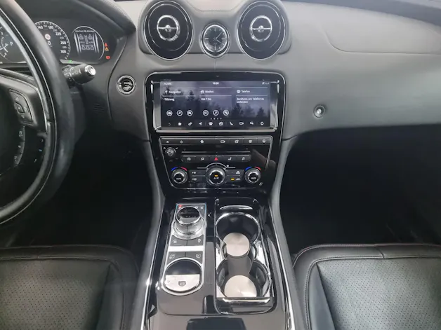 Jaguar XJ R-Sport 3.0 V6 AWD