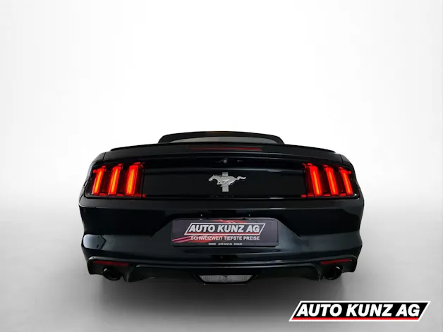 FORD Mustang Convertible 3.7