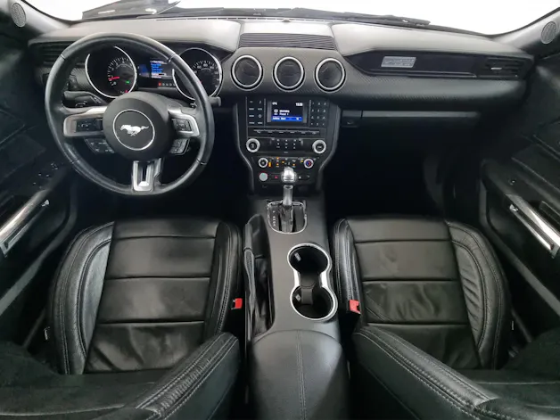 FORD Mustang Convertible 3.7