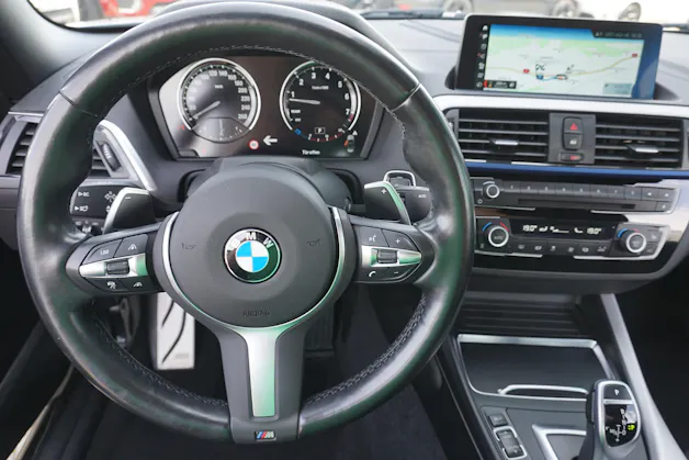 BMW M240i xDrive Convertible 340 PS CH-Auto mit Gratisservice "sehr gepflegtes Auto"