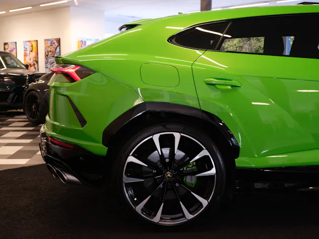 Lamborghini Urus E-Gear PPF-Folie | Bang & Olufsen Sound | Sitzbelüftung | Sitzheizung | Massagesitze | Night Vision | Sitzheizung Hinten |