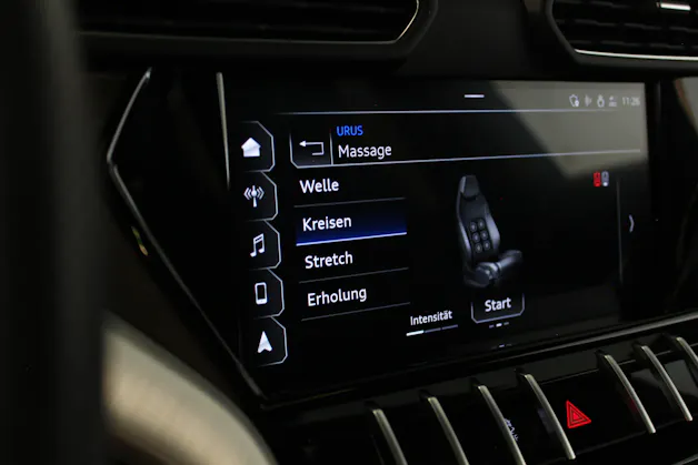 Lamborghini Urus E-Gear PPF-Folie | Bang & Olufsen Sound | Sitzbelüftung | Sitzheizung | Massagesitze | Night Vision | Sitzheizung Hinten |